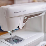 HUSQVARNA VIKING Designer Topaz 40 Sewing and Embroidery Machine