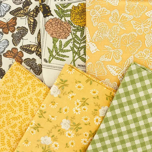 My Secret Garden Mini Charm Pack | Stacy Iest Hsu | Moda Fabrics | 42 Precut 2.5" Quilt Squares