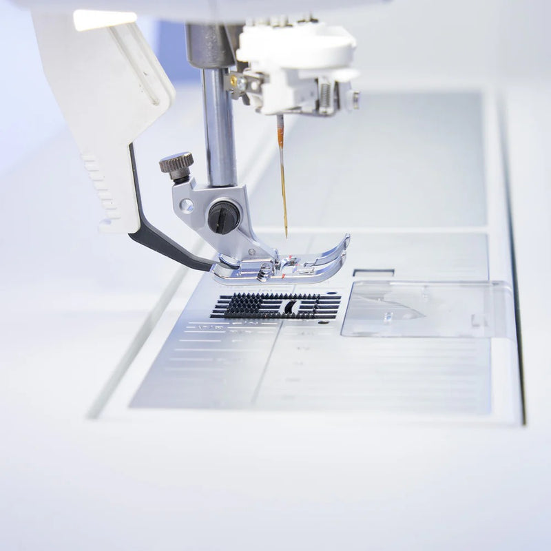 HUSQVARNA VIKING Designer Epic 3 Sewing and Embroidery Machine Nordic Frost Edition