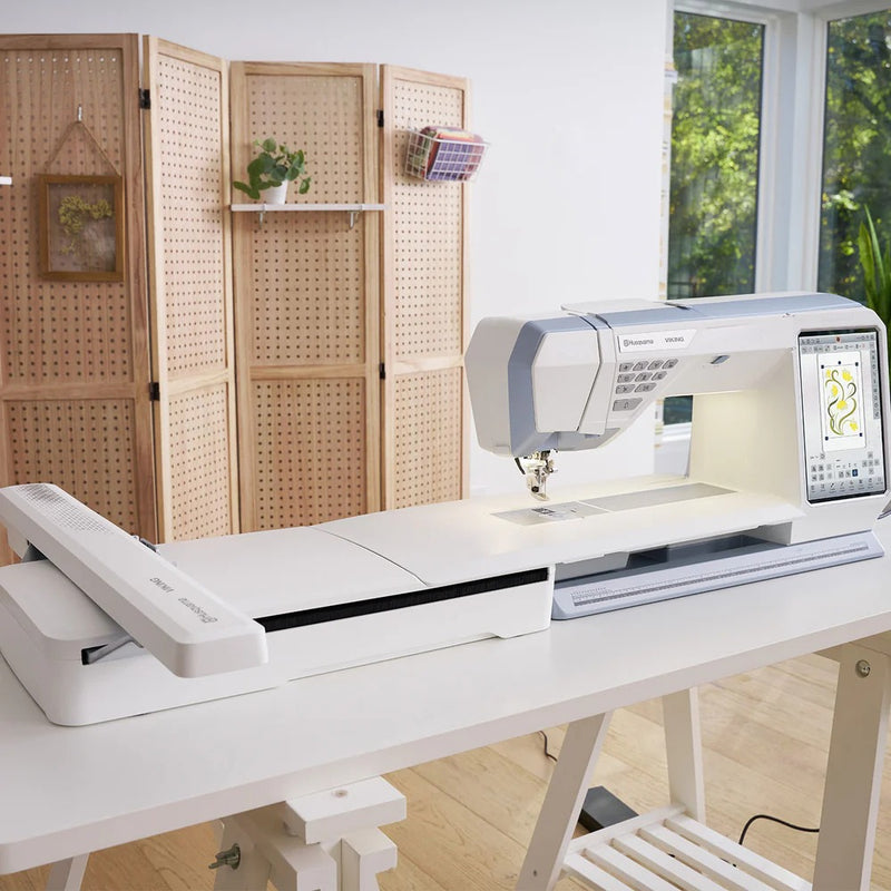 HUSQVARNA VIKING Designer Epic 3 Sewing and Embroidery Machine Nordic Frost Edition