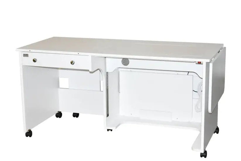 Horn Model 8280 Quilter’s Dream XL Sewing Cabinet
