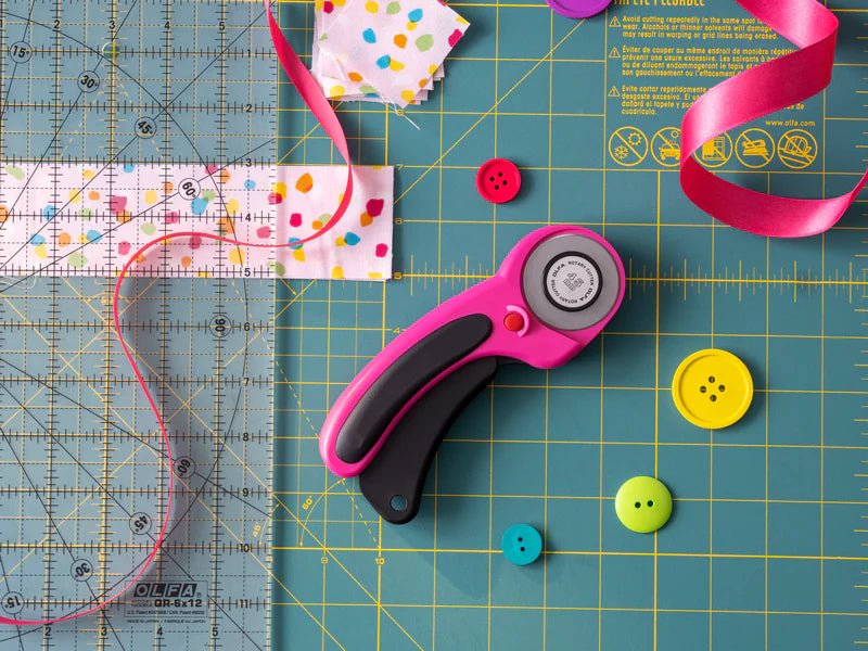OLFA 45mm Ergonomic Rotary Cutter - Magenta - RTY - 2DX - MAG | Olfa Rotary Cutter for Fabric & Quilting