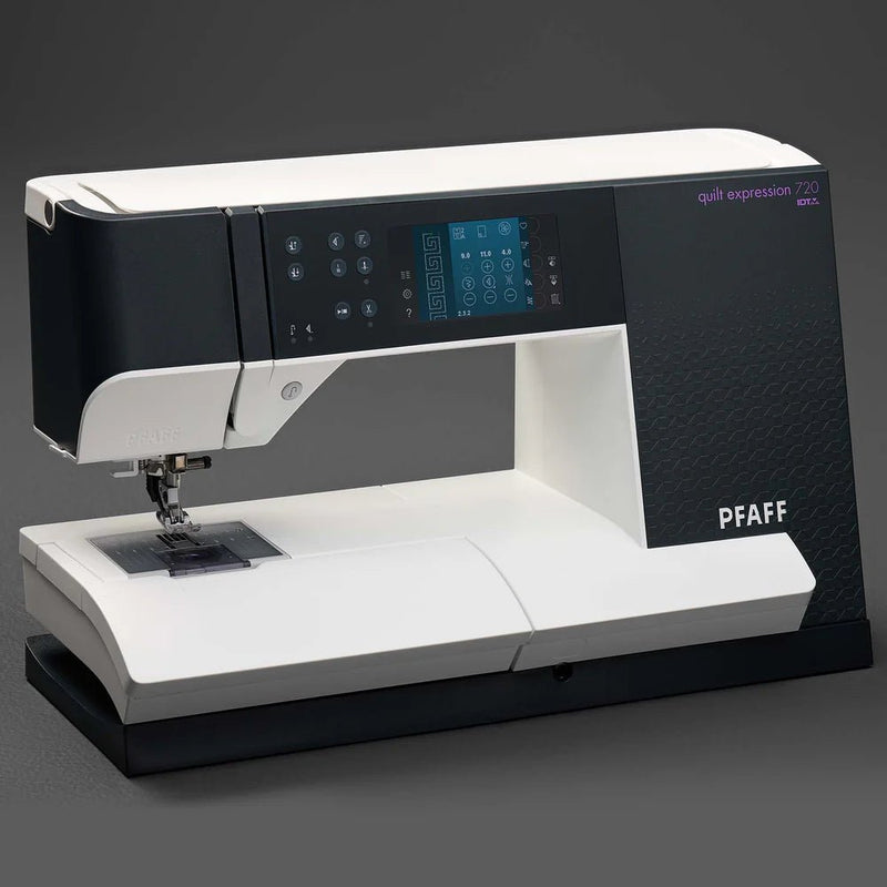 PFAFF quilt expression 720 Sewing & Quilting Machine