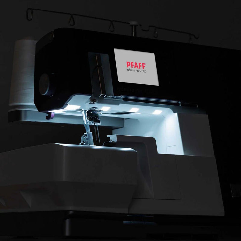 PFAFF admire air 7000 Coverlock Machine – One - Touch Air Threading