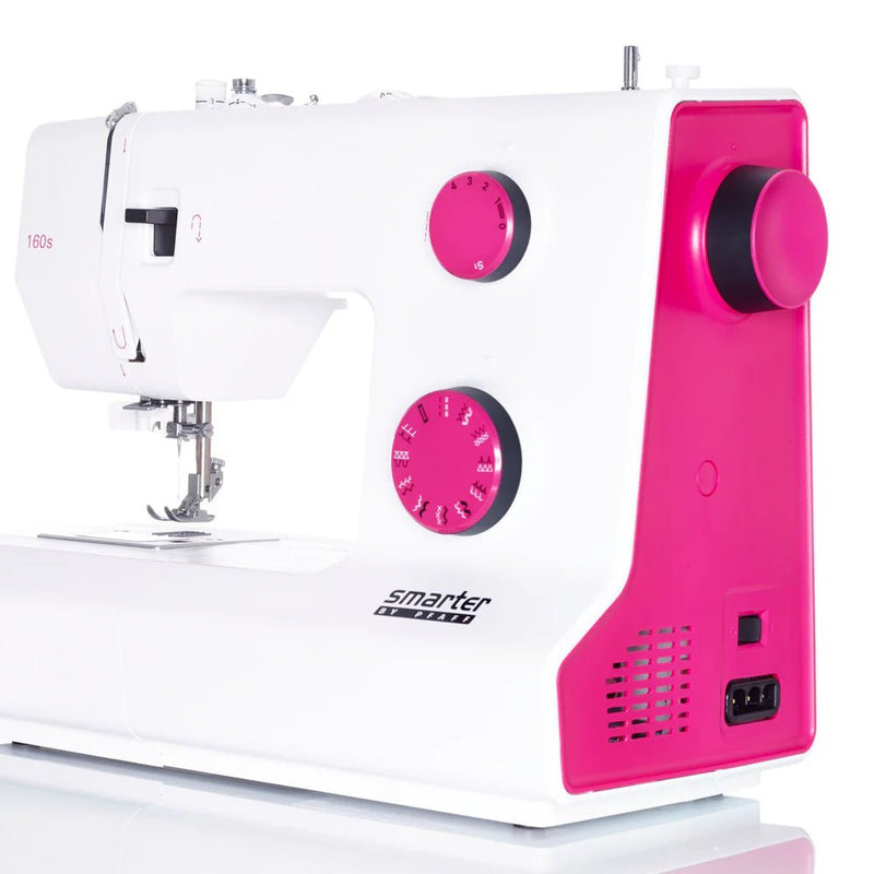 PFAFF smarter 160s Sewing Machine