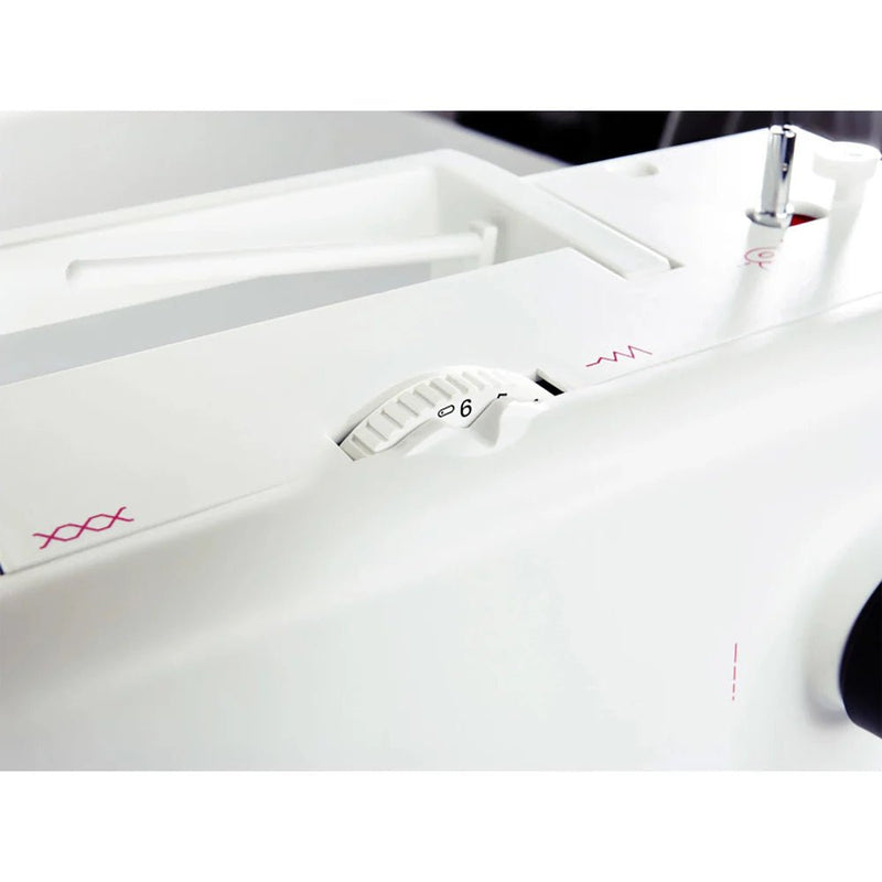 PFAFF smarter 160s Sewing Machine