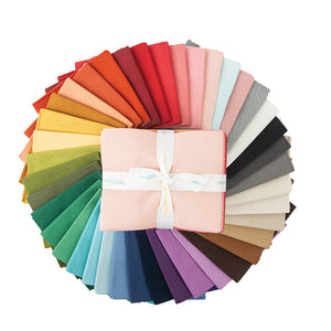 POParazzi Fat quarter bundle by Riley Blake Designs showing 40 coordinated fat-quarter cuts for quilting and sewing