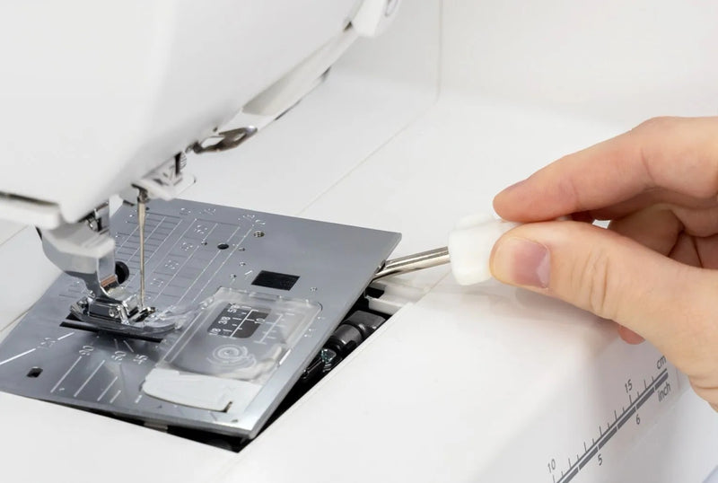 Janome Memory Craft 1000 computerized sewing and embroidery machine