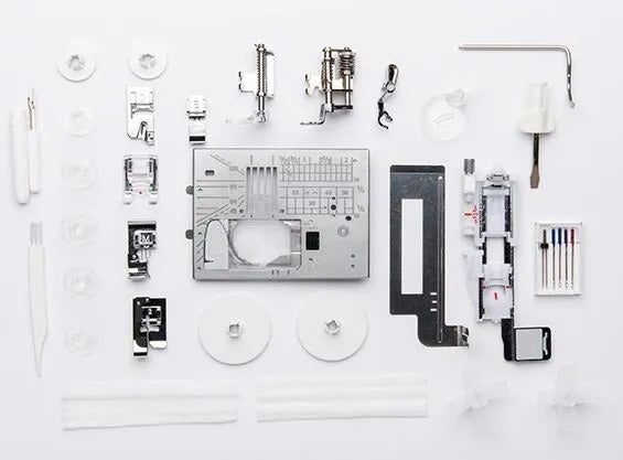 Janome Memory Craft 6650 computerized flatbed sewing and quilting machine