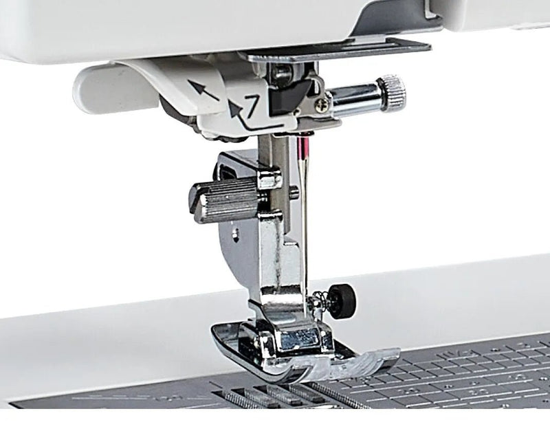 Janome Horizon Memory Craft 9480QCP Sewing & Quilting Machine