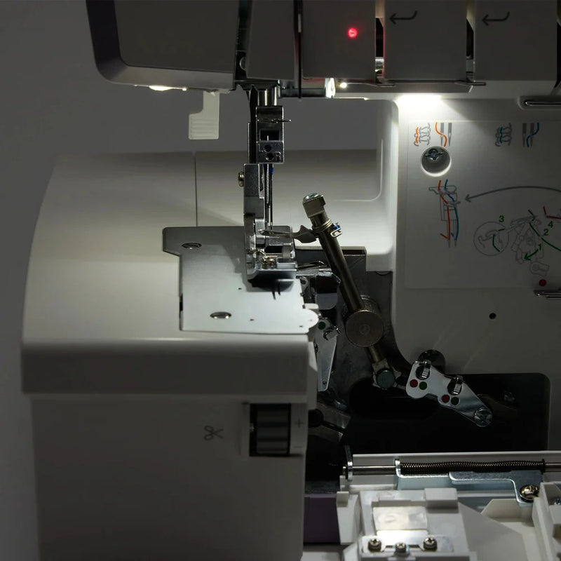 HUSQVARNA VIKING Amber S 300 Overlock Serger Machine